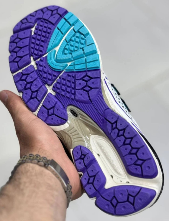 کتونی نیوبالانس 1906 ویتنام مستر کوالیتی سایز 40 تا 45 Newbalance 1906