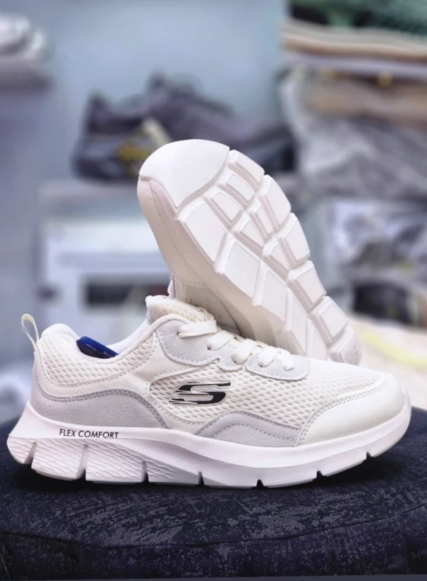 کتونی اسکیچرز ویتنام مستر کوالیتی  سایز ۳۸ تا ۴۰ Skechers