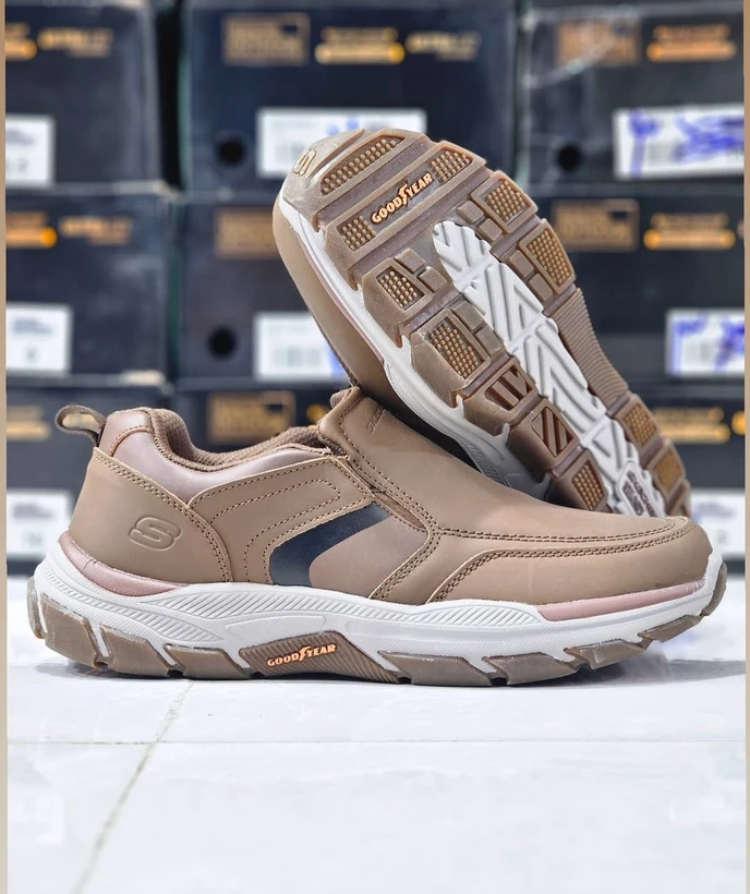 کتونی اسکیچرز ویتنام مستر کوالیتی بدون‌بند سایز ۴۰ تا ۴۵ Skechers