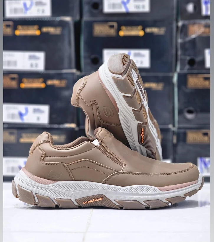کتونی اسکیچرز ویتنام مستر کوالیتی بدون‌بند سایز ۴۰ تا ۴۵ Skechers