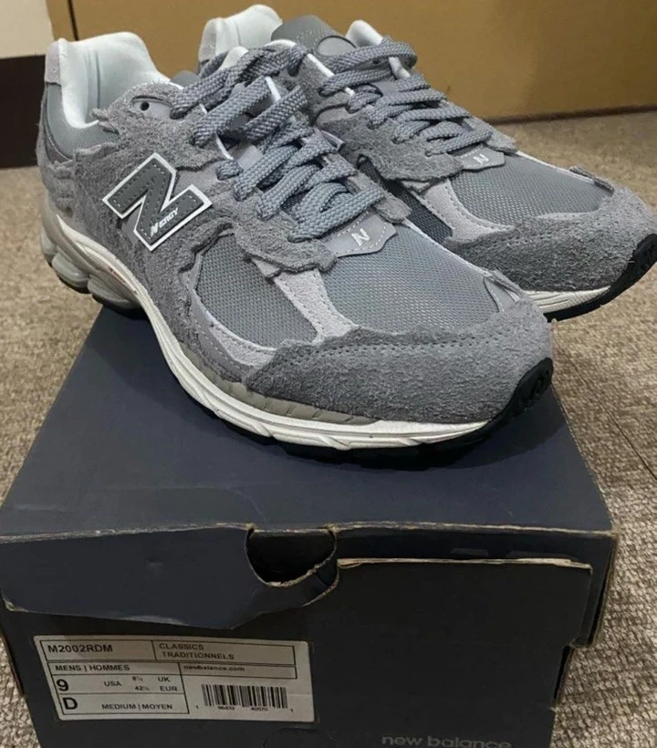 کتونی نیوبالانس 2002 مستر کوالیتی ویتنام سایز ۴۰ تا ۴۵ New Balance 2002