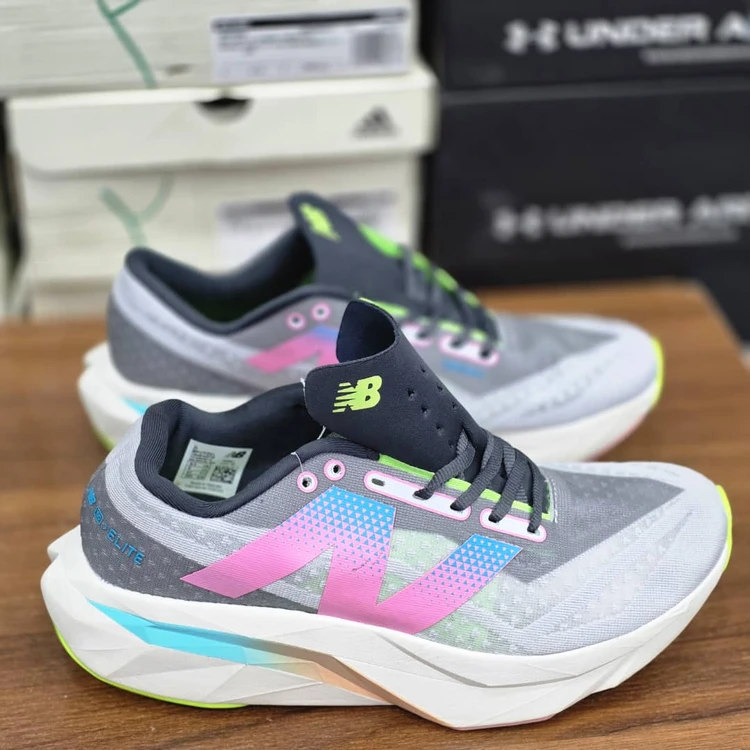 کتونی نیوبالانس الیت ۴ فیوئل ویتنام مستر کوالیتی سایز ۴۰ تا ۴۵ Newbalance Elite V4 Fuel Cell Vietnam