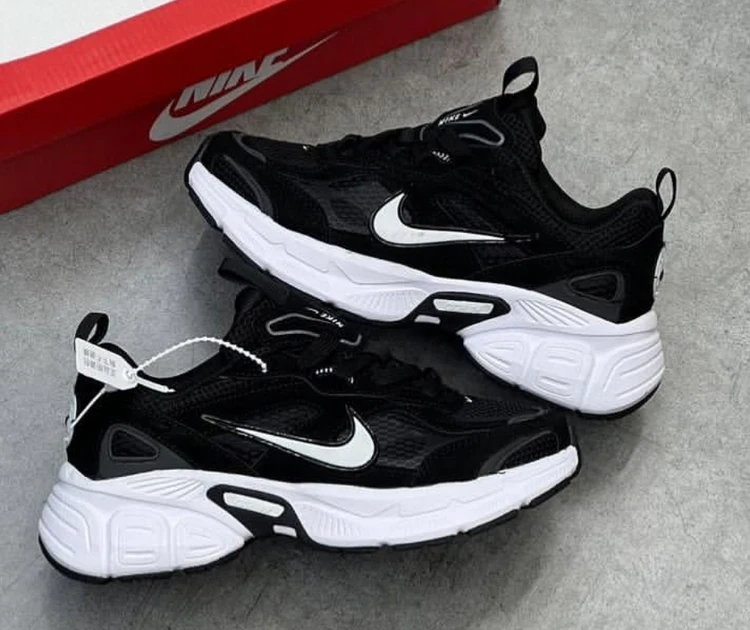 کتونی نایک V5K ران ۳۸ تا ۴۵ Nike V5K Run